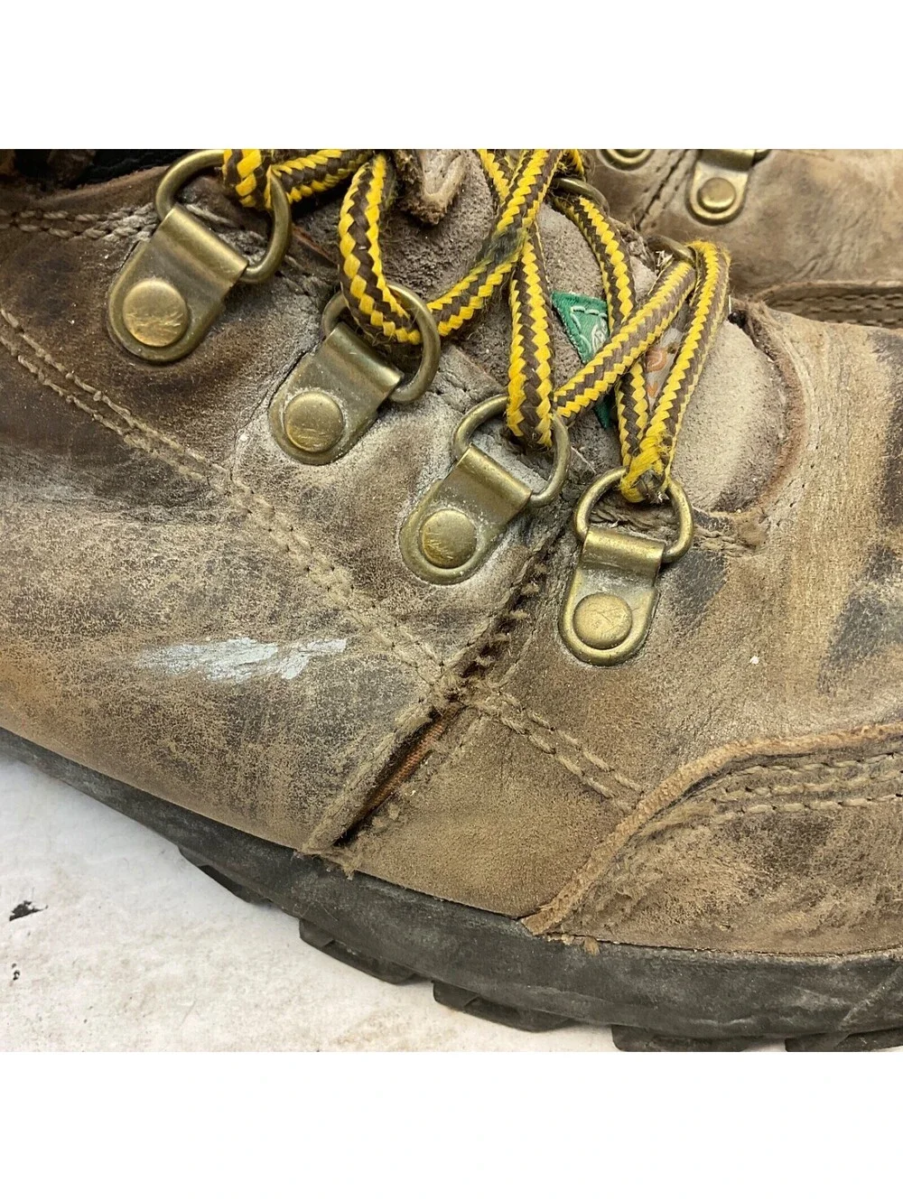 N/A used boots